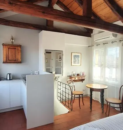 Altana Sul Tetto Boloňa